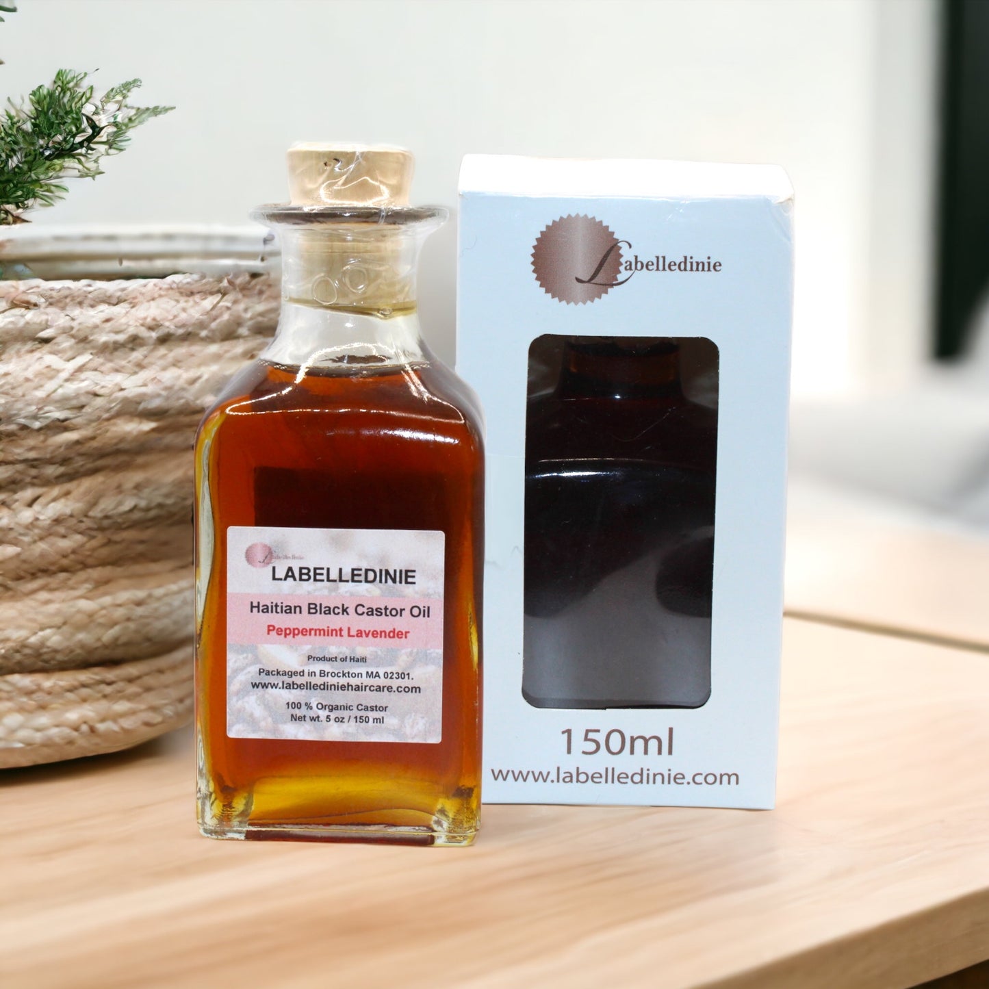 Haitian Black Castor- Peppermint/Lavender